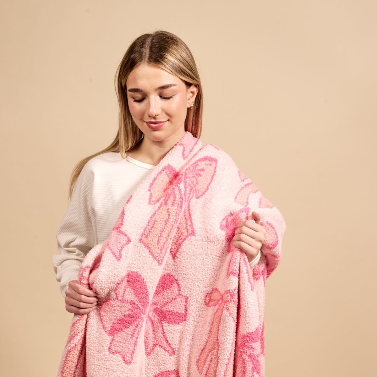 Cozy Dreams Luxe Blanket - CAKEWISH