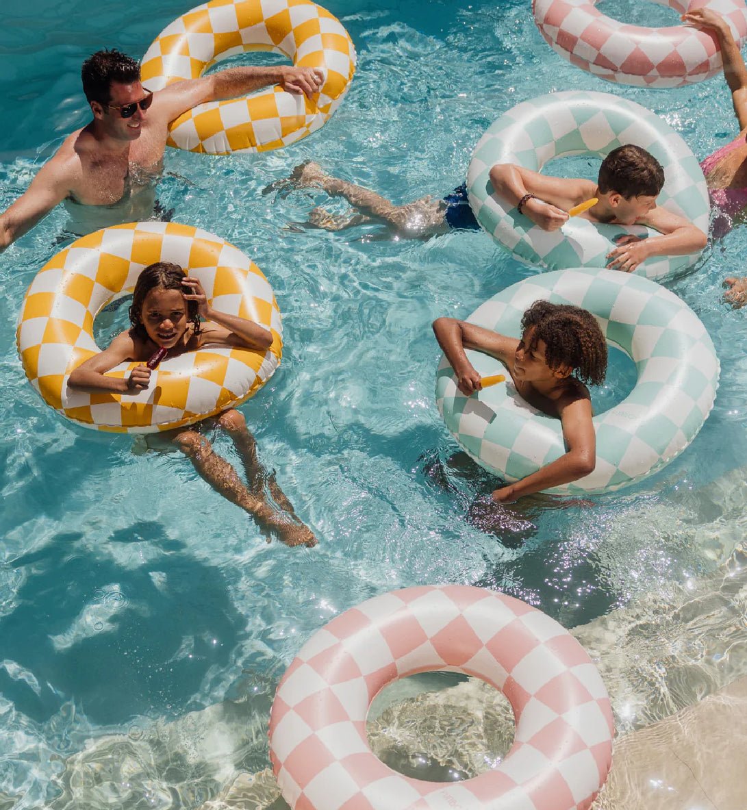 FunBoy Mini Tube Float - CAKEWISH