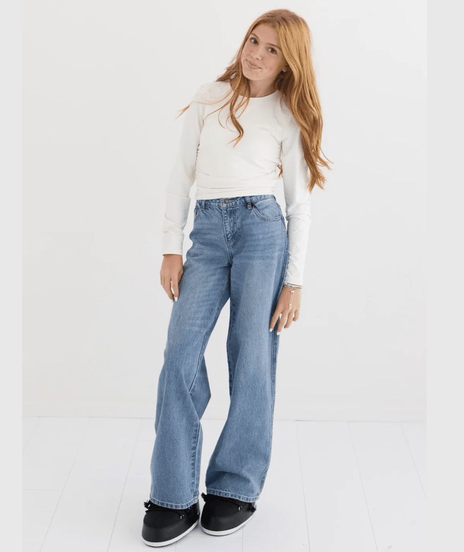 KatieJ NYC Chicago low rise wide leg jean in a slim junior fit - CAKEWISH