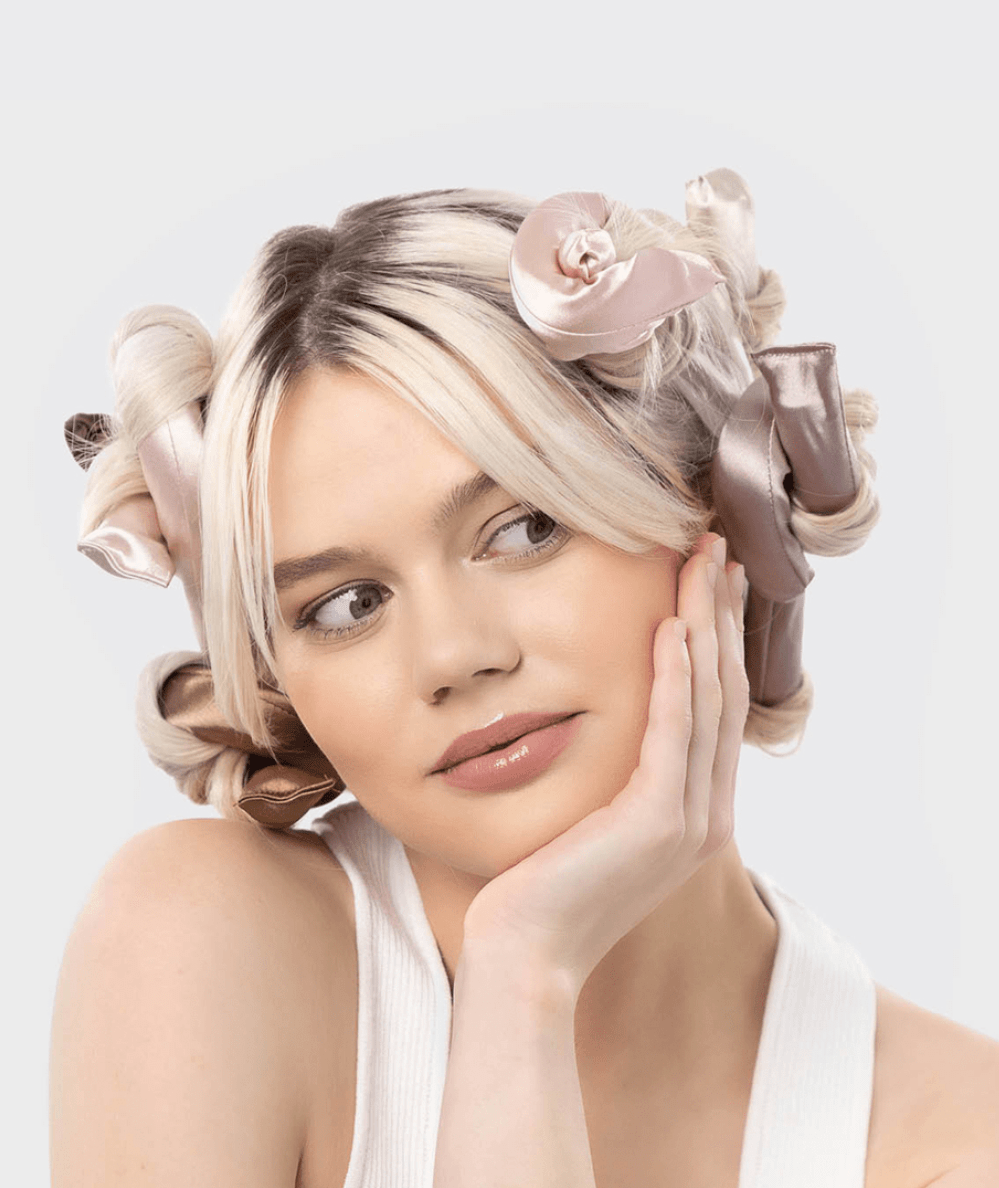 Kitsch satin-wrapped flexible rods that bend to hold in place, no pins needed - CAKEWISH