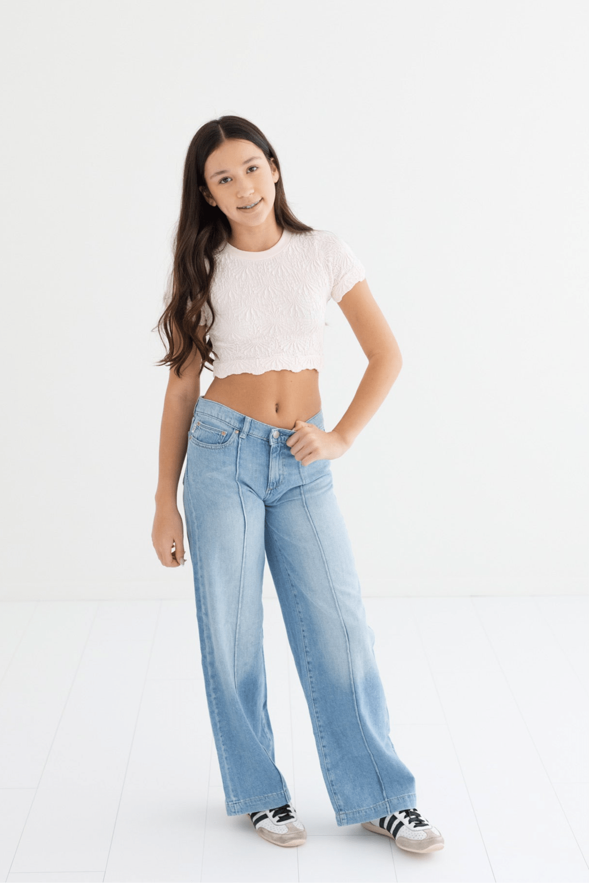 Tween Maizie Cropped Stretch Tee - CAKEWISH