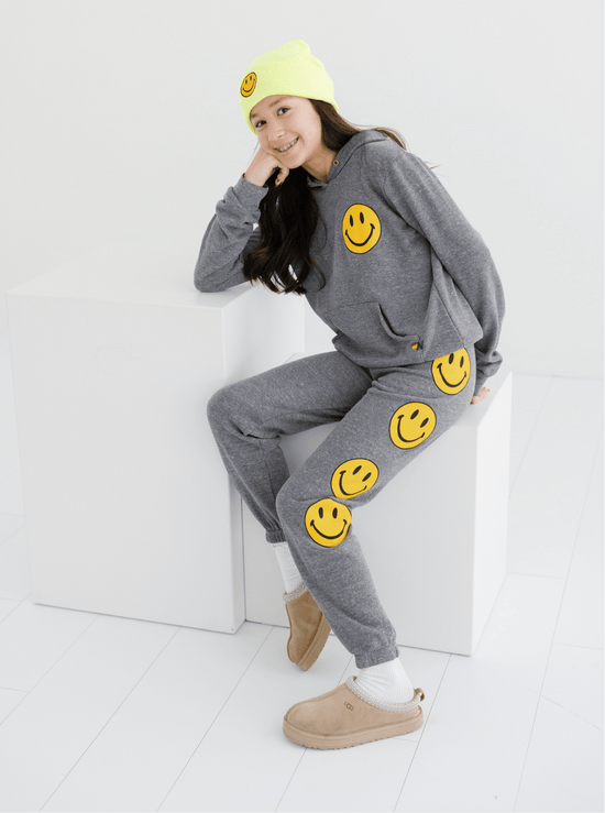 Tween Smiley Pullover Hoodie - CAKEWISH