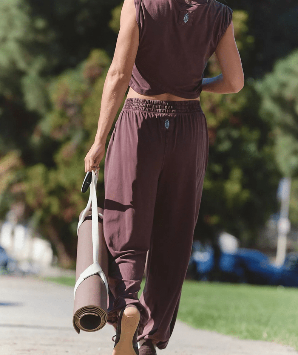 Crossover detailing and seam accents on the FP Movement Hot Shot Crossover Set top in Dark Espresso - CAKEWISH.