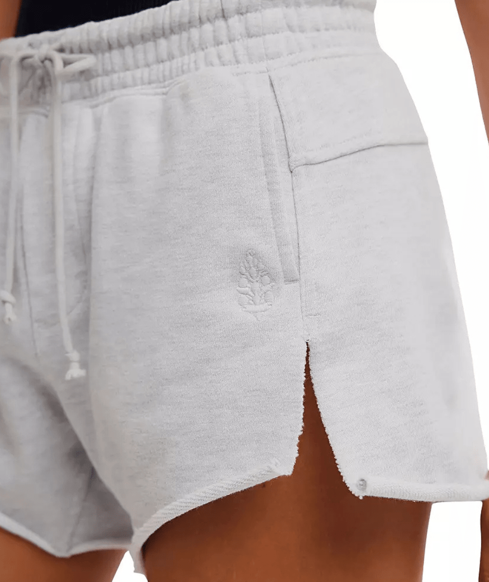 Women’s Knockout Short - CAKEWISH